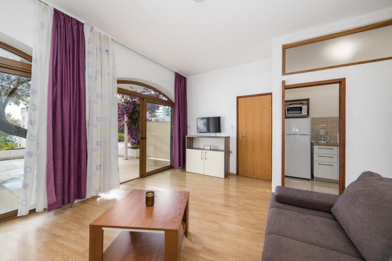 Apartmani Aida Живогоще Екстер'єр фото