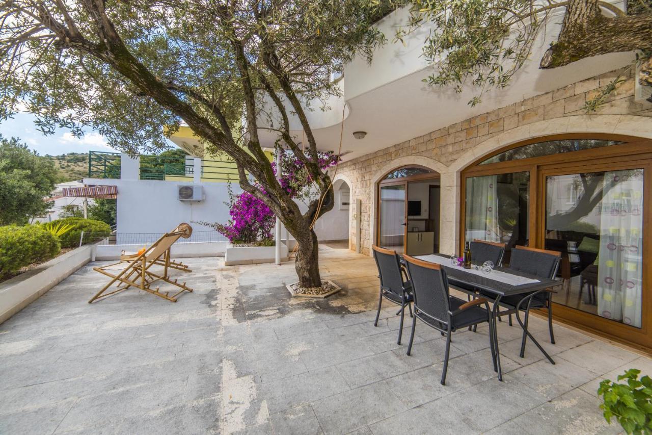 Apartmani Aida Живогоще Екстер'єр фото