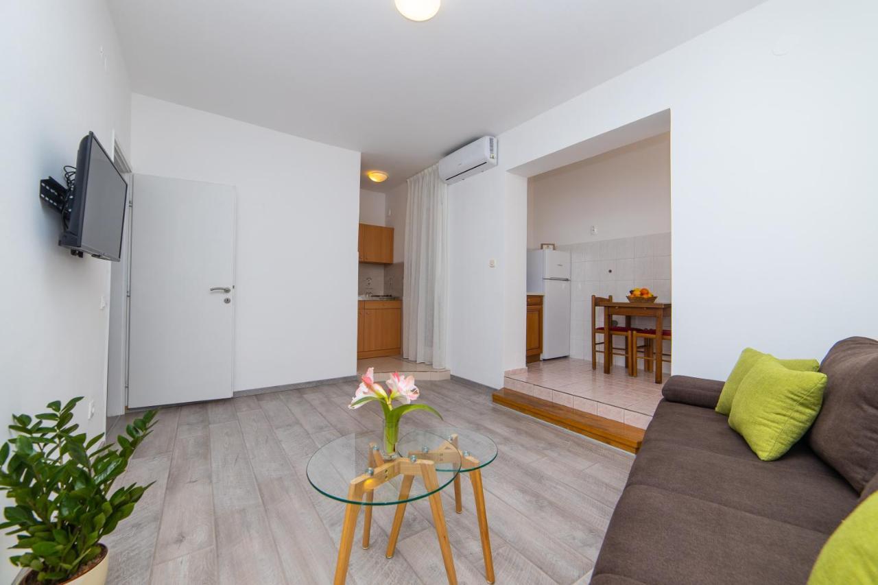 Apartmani Aida Живогоще Екстер'єр фото